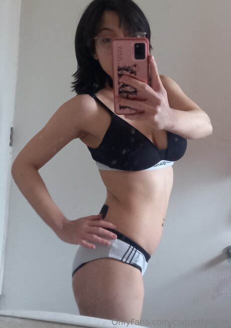 Coquettekenn xxx sexy galerien