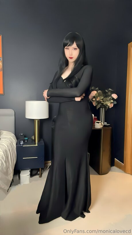 Monicalovecd nacktheit schöne bilder