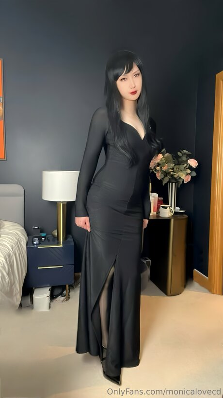 Monicalovecd porno hd bilder