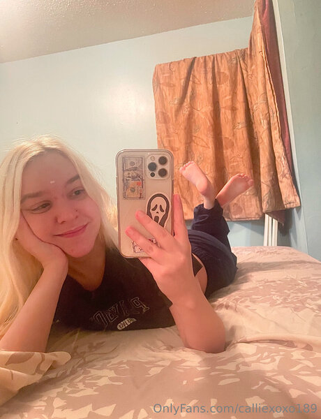 Calliexoxo189 model hd foto