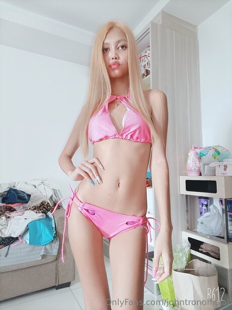 Johntronofficial porno akt bilder