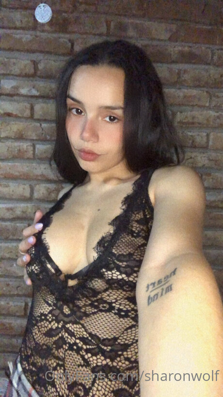 Sharonwolf sexy nackte foto