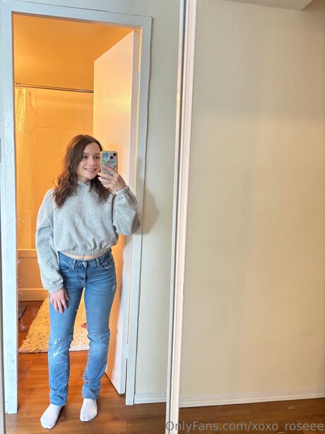 Xoxo Roseee nackt schöne foto