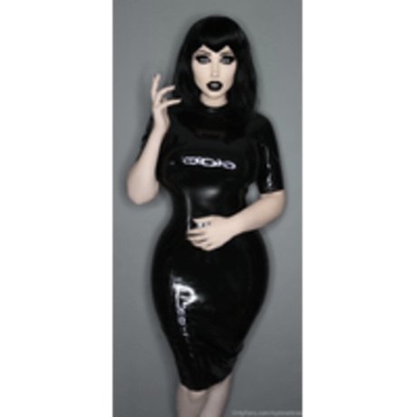 Ivy Tenebrae perfekte akt foto
