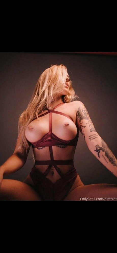 Eireplata nackt perfekte bilder