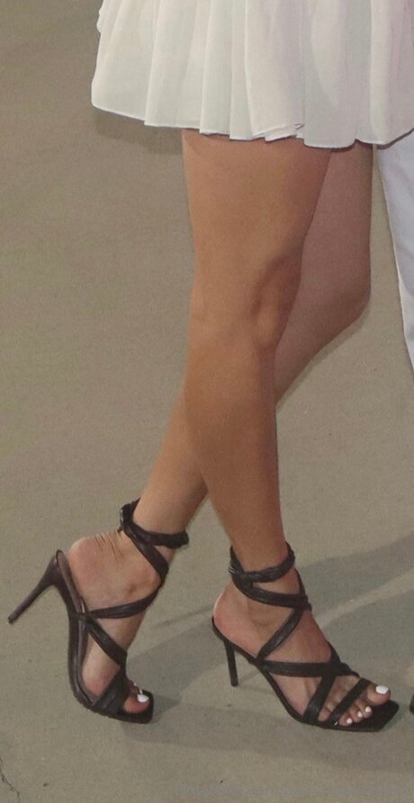 Paintingwithtoes heiße perfekte galerie