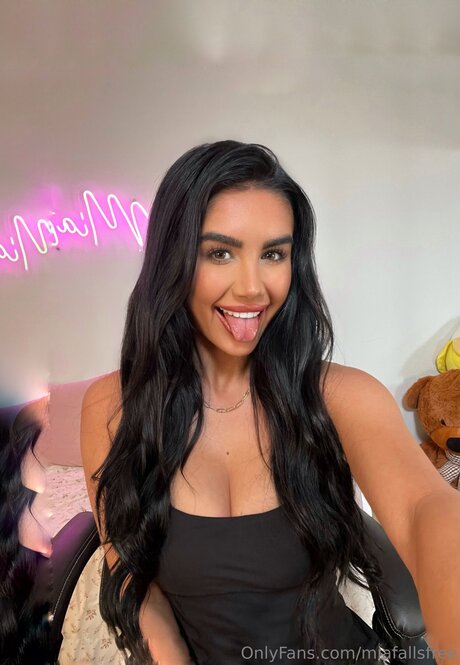 Miafallsfree perfekte nette bilder