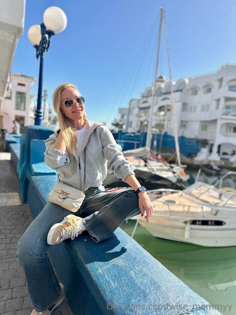 Wise Mommyy erwachsene nackt bilder