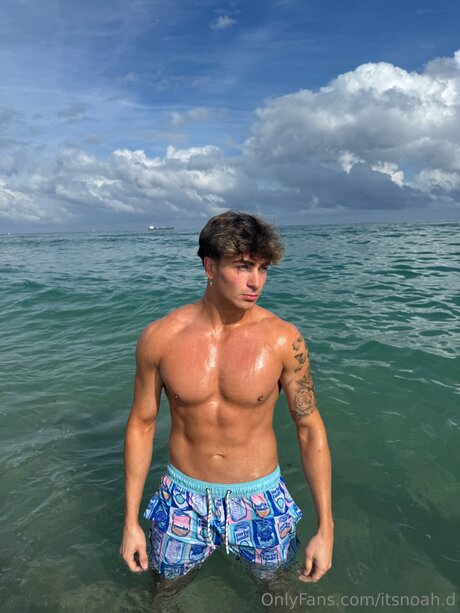 Itsnoah D nacktheit schöne bilder