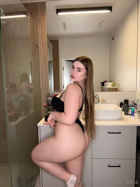 Arina Hot schauspielerin xxx galerien