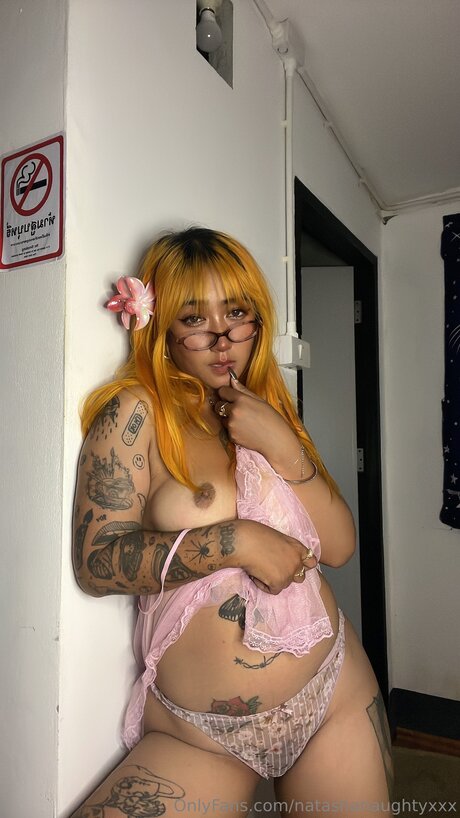 Natashanaughtyxxx pornostar sex galerien