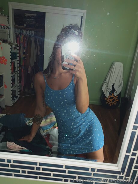 Leylaingallz schauspielerin perfekte bild