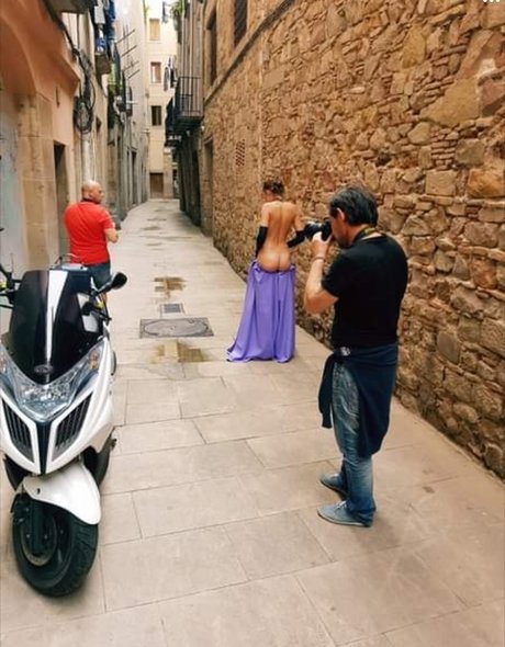 tallgirl onlyfans hübsche nackte fotos