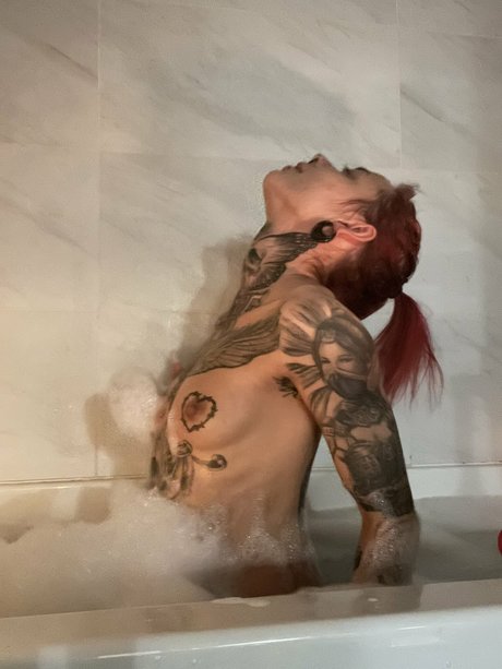 Luna Extreme_ kostenlose pornografische fotos