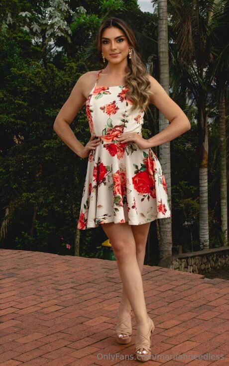 Mariiahneedless kostenlose xxx fotos
