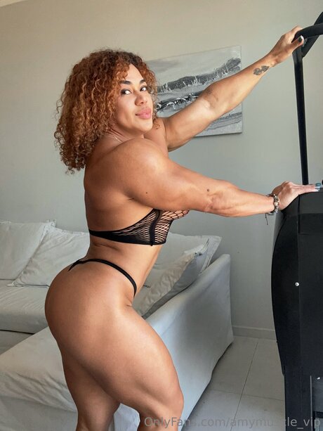 Amymuscle Vip kunst pornostar fotos