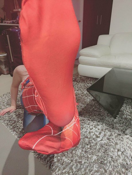 tallgirl onlyfans sexy schöne bild