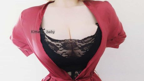 Kittie is baby exklusive freie fotos
