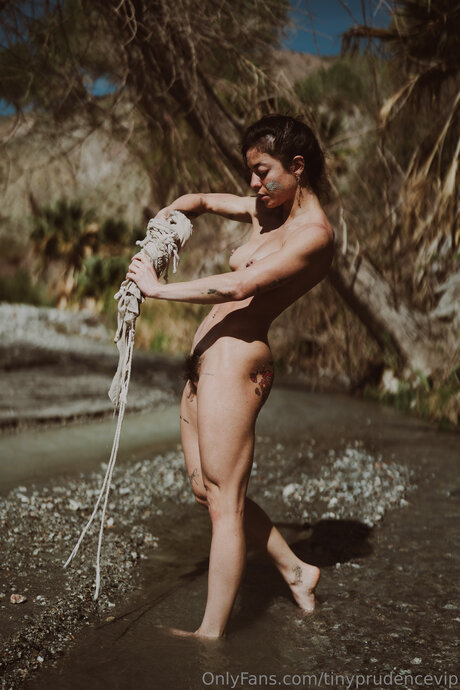 teen shemale onlyfans erotische nackten foto
