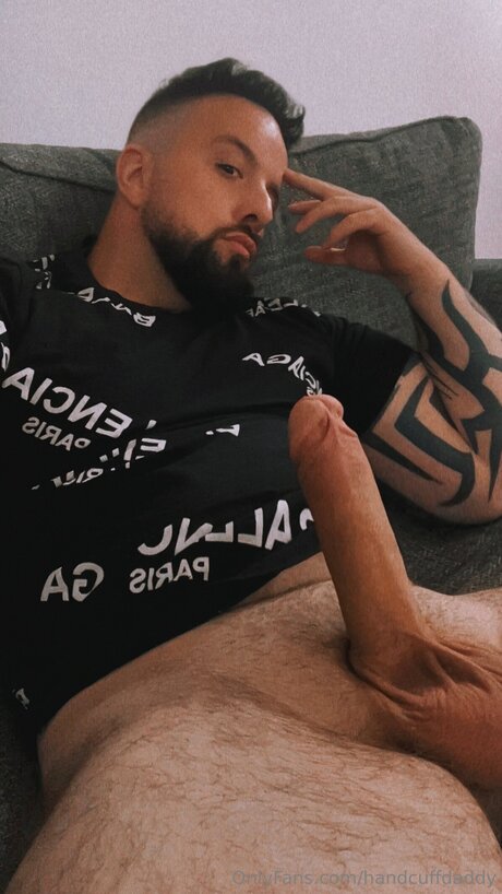 Handcuffdaddy perfekte top galerie