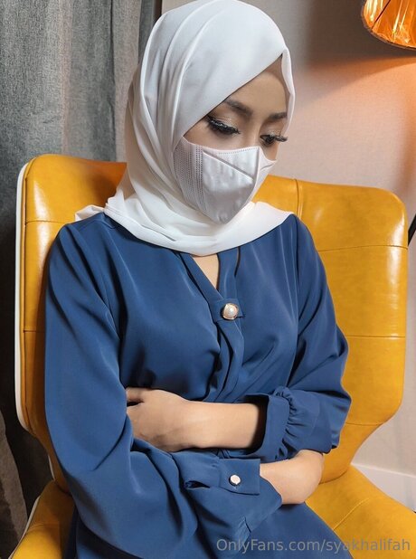 Syakhalifah erotische galerie