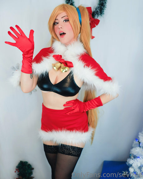 Seviria Cosplay_ schauspielerin nackten bild