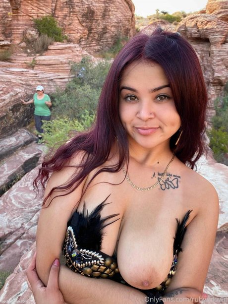 Ruby2down Val2legit sexy perfekte bild