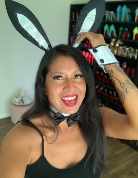 Stilettocouturebella exklusive pornografische galerien