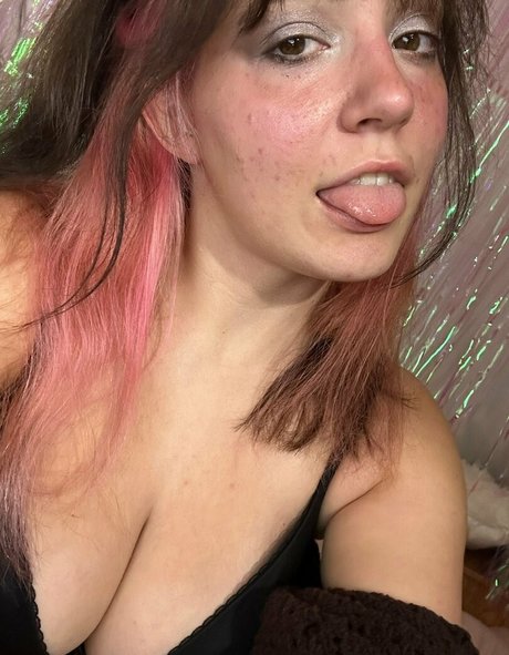 zoeybenzz freie erotische fotos