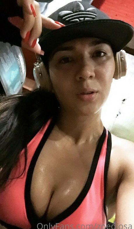 zoediosa kunst nackte galerien