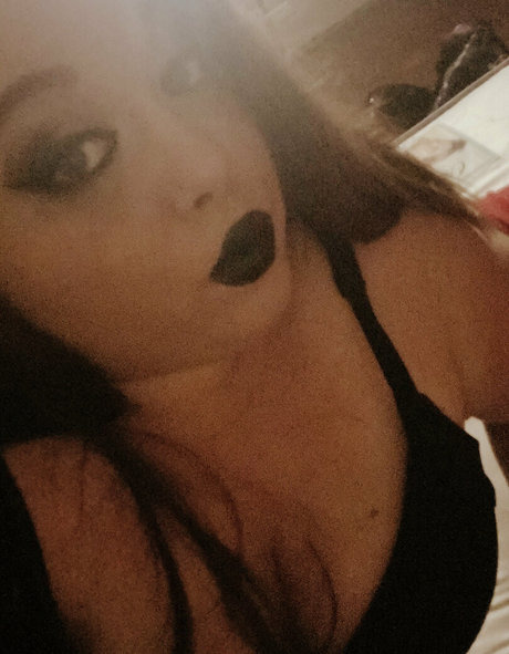 tkchaotic nackten pornostar fotos