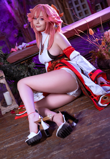 Helly Valentine kunst sex galerie