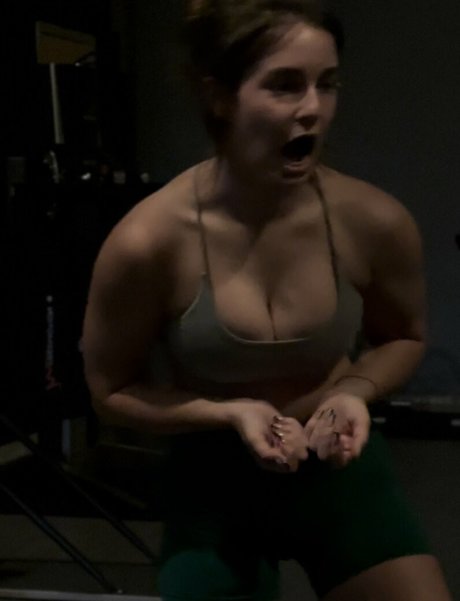 asiatische teenager-onlyfans nackten bilder