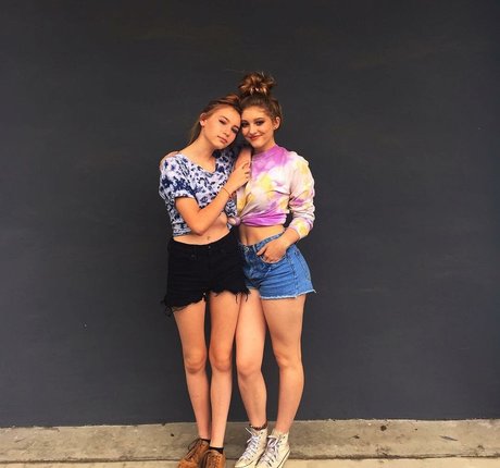 Willow Shields beste bilder
