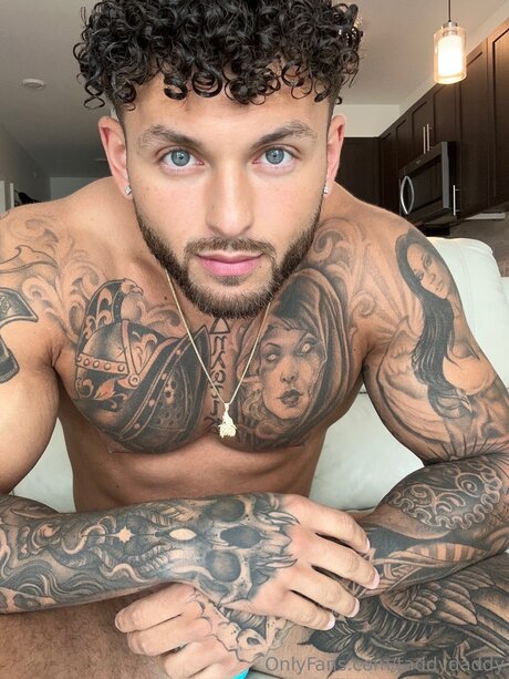 Taddydaddy nackten pornostar galerie