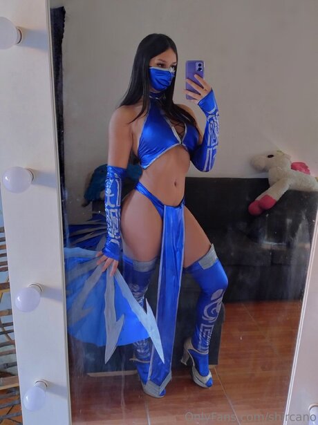 Shircano nackt kostenlose bild