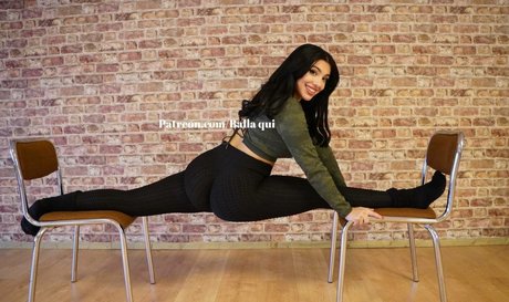 Julia Bayonetta heiße nackten bild