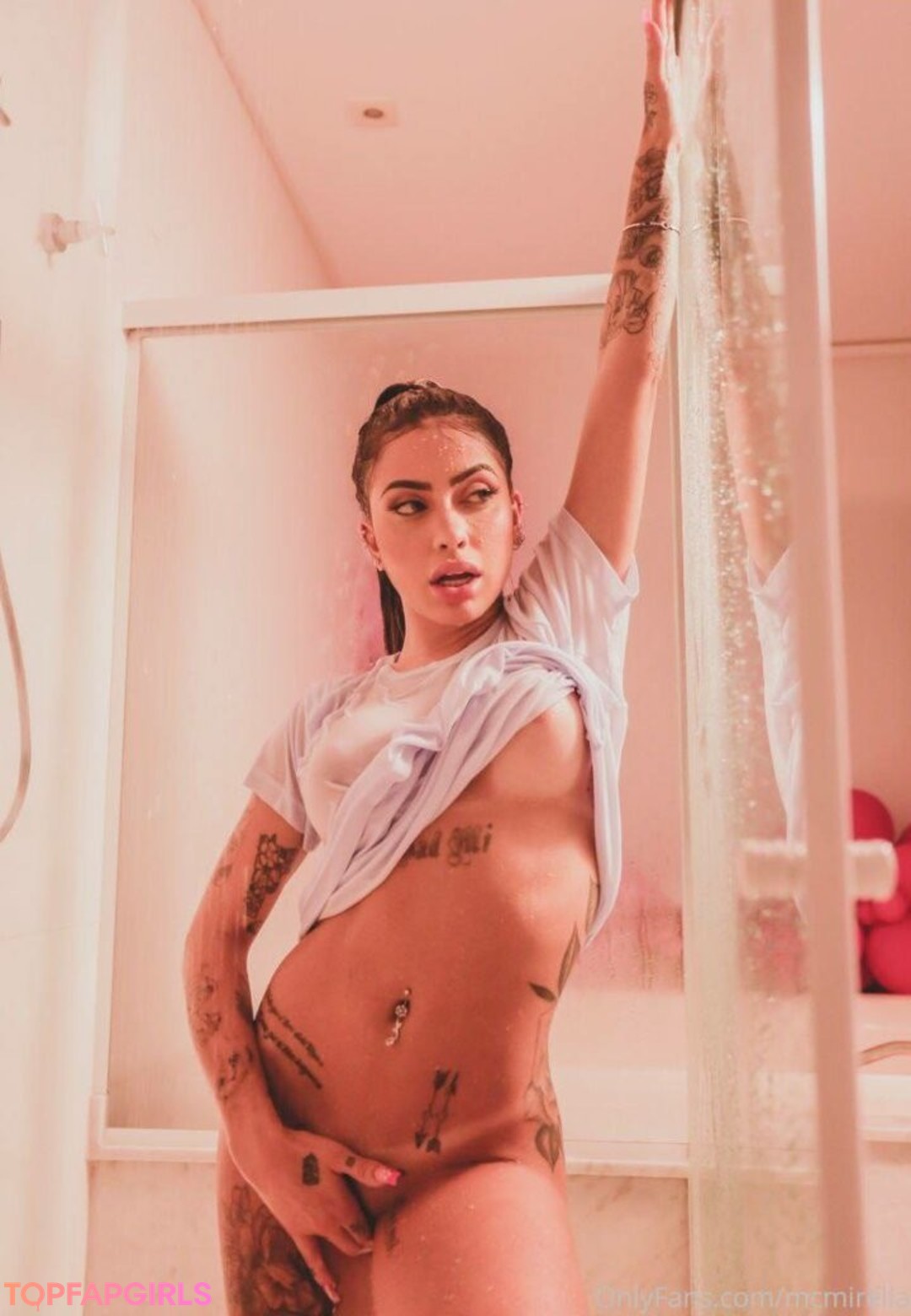 MC Mirella hübsche schöne foto