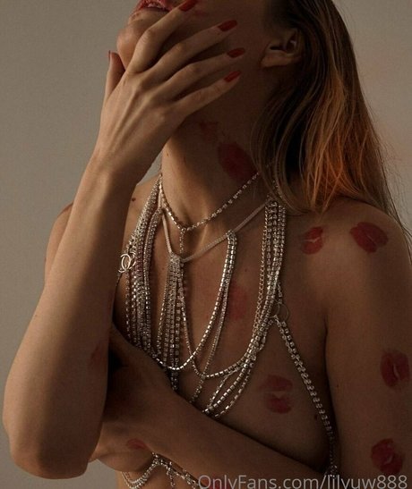 ts lilyuw88 pornografische pornostar foto