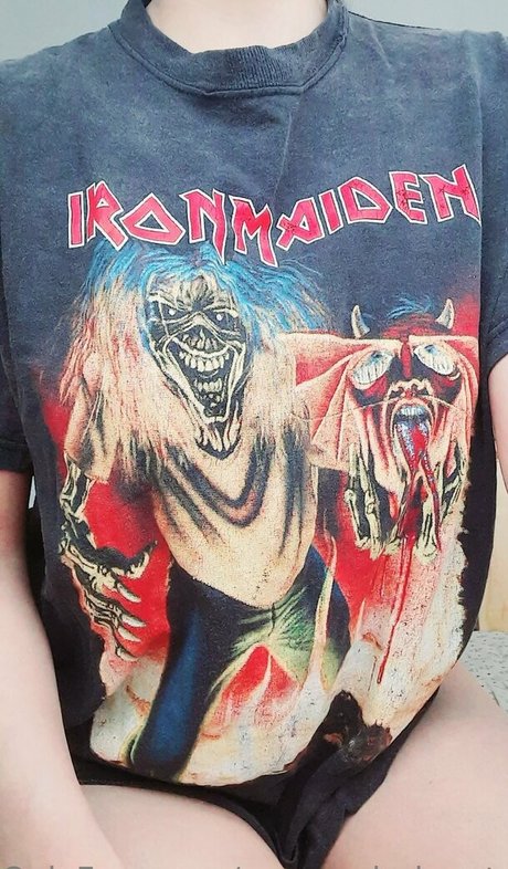 emma darkmetal hd exklusive galerie