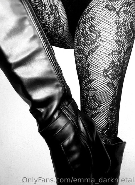 emma darkmetal model pornographische galerien