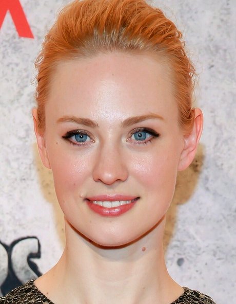 Deborah Ann Woll pornostar perfekte bild