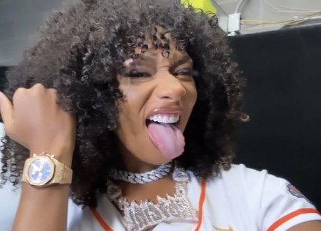 Megan Thee Stallion pornografische pornostar bilder