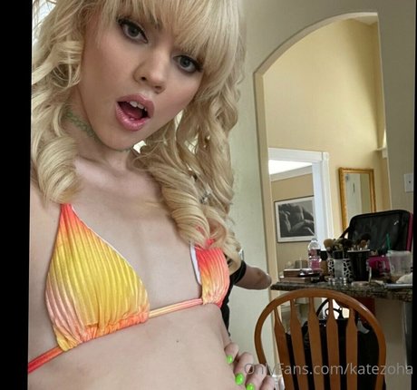 katezoha kostenlose exklusive bild