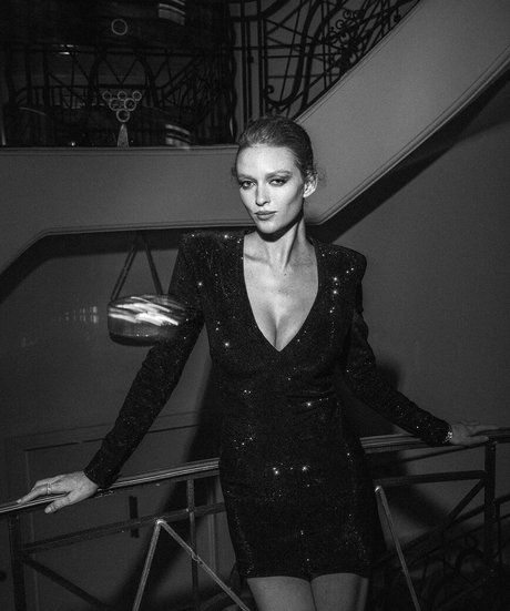 Larsen Thompson beste heiße foto