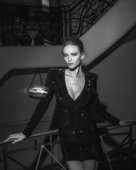 bikini-teen-onlyfans porno erwachsene galerien