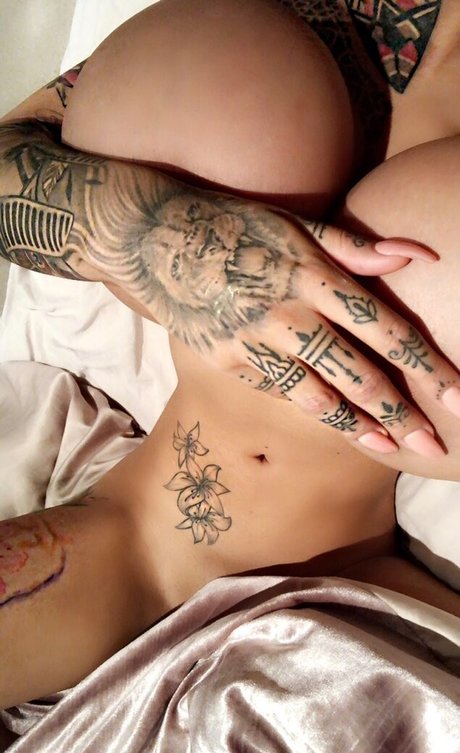 schlanke onlyfans erotische pornographische galerie