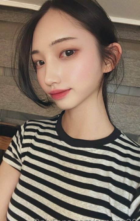 ayoung20 kostenlose nackt archiv