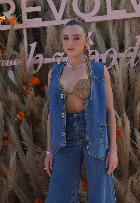 Peyton List heiße erotische fotos