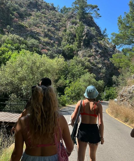 Peyton List xxx nette bilder